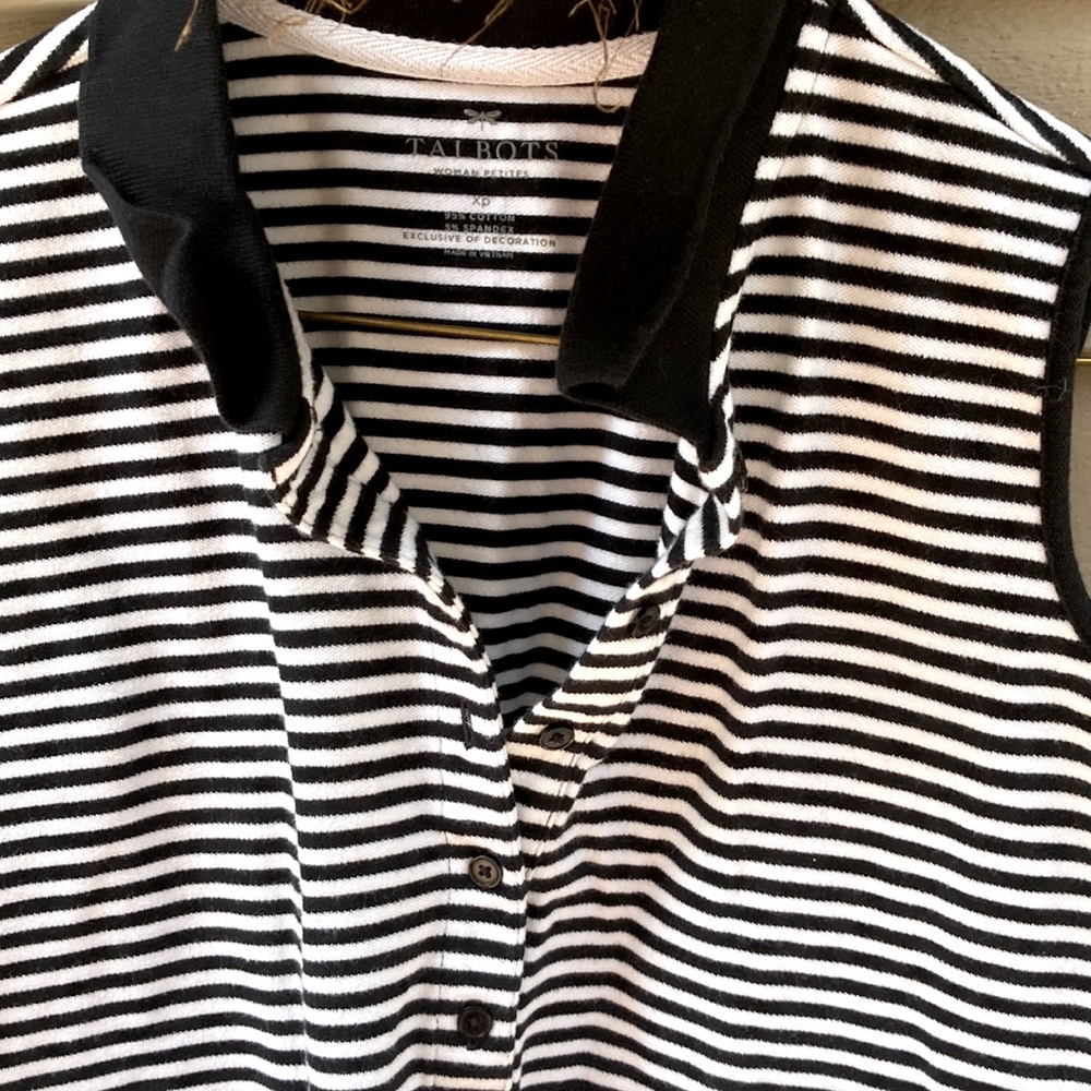 Sleeveless black and white strippedTalbot shirt size women petite Xp.